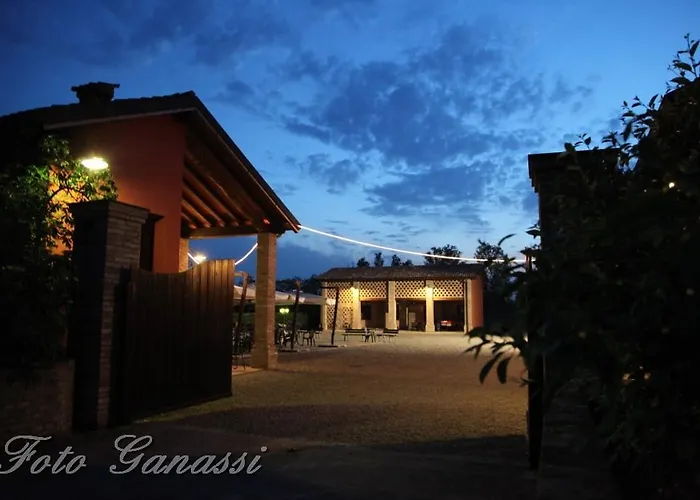 Corte Dei Landi 팜스테이 Cade