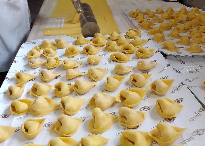 Corte Dei Landi * Cade